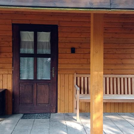 Willa Za piecem Guzowy Piec Zewnętrze zdjęcie